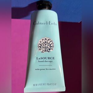 Crabtree & Evelyn Soothing Hand Therapy cream.(sold out on website) ☘️☘️